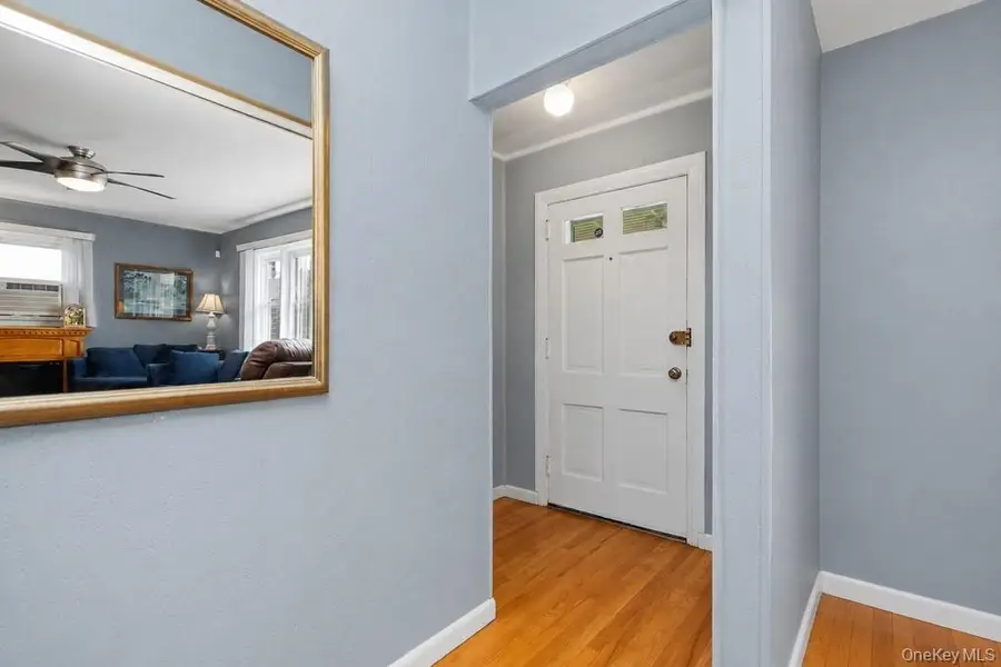 14 (aka #10) Entrance Court, Yonkers, NY 10710 - #3
