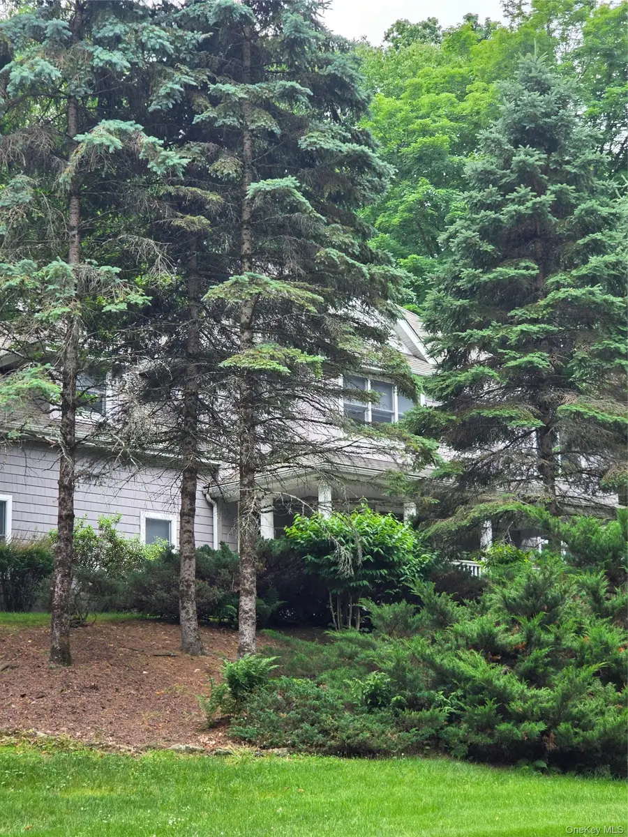 170 Watch Hill Road, Cortlandt Manor, NY 10567 - #2