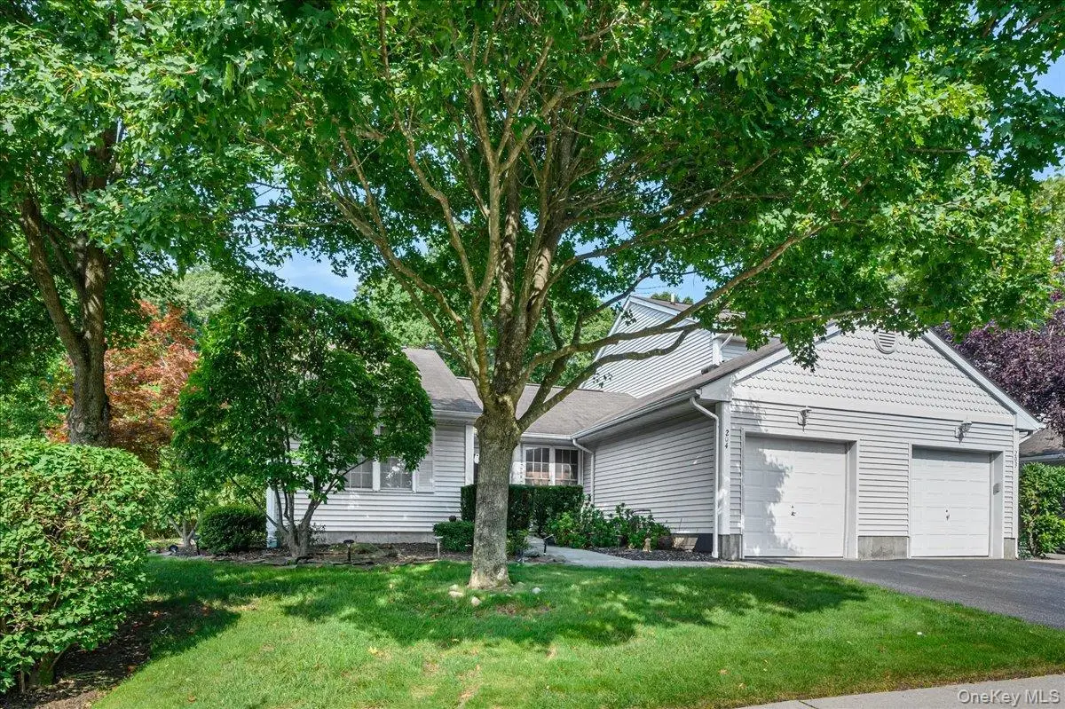 204 Mattituck Court, Melville, NY 11747 - #1