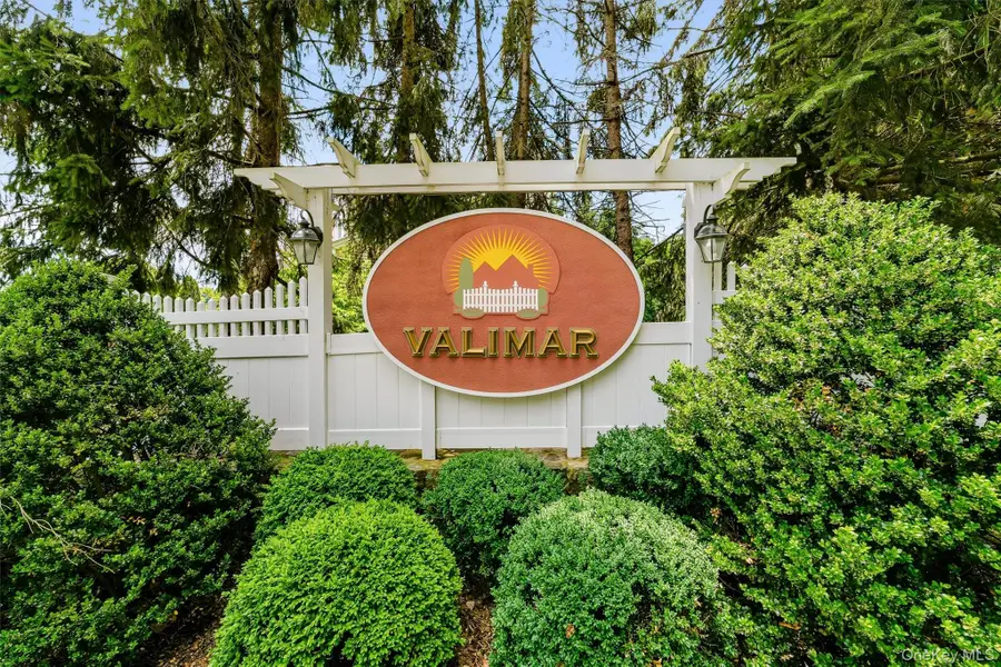 151 Classic Court, White Plains, NY 10603 - #2