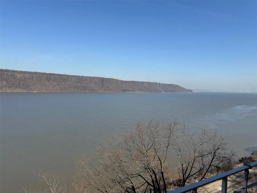 709 Waburton Avenue #7F, Yonkers, NY 10701 - #3