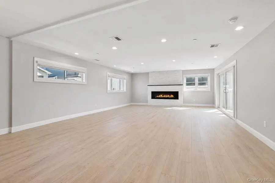 71 Michigan Street, Long Beach, NY 11561 - #3