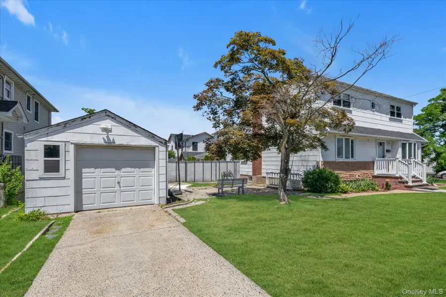 360 Litchfield Avenue, Elmont, NY 11003 - #2