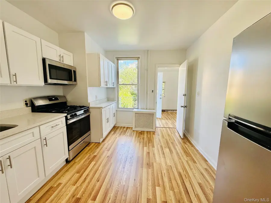 2828 Coddington Avenue, Bronx, NY 10461 - #2