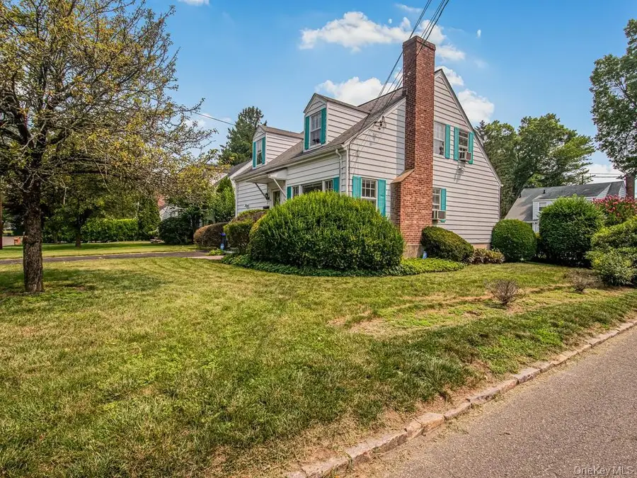 37 Poe Street, Hartsdale, NY 10530 - #2