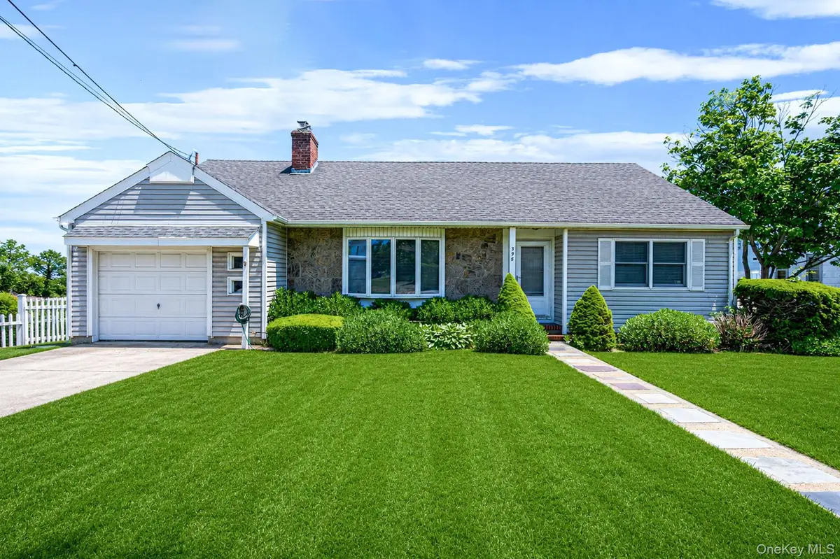 398 Clocks Boulevard, Massapequa, NY 11758 - #1