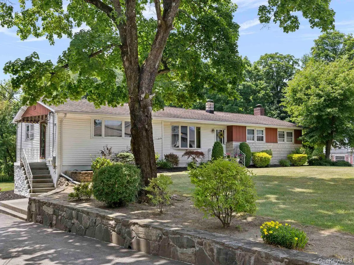 105 S Chapel Hill Road, Highland, NY 12528 - #1