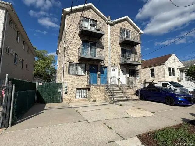 262 Davis Avenue, Bronx, NY 10465 - #1