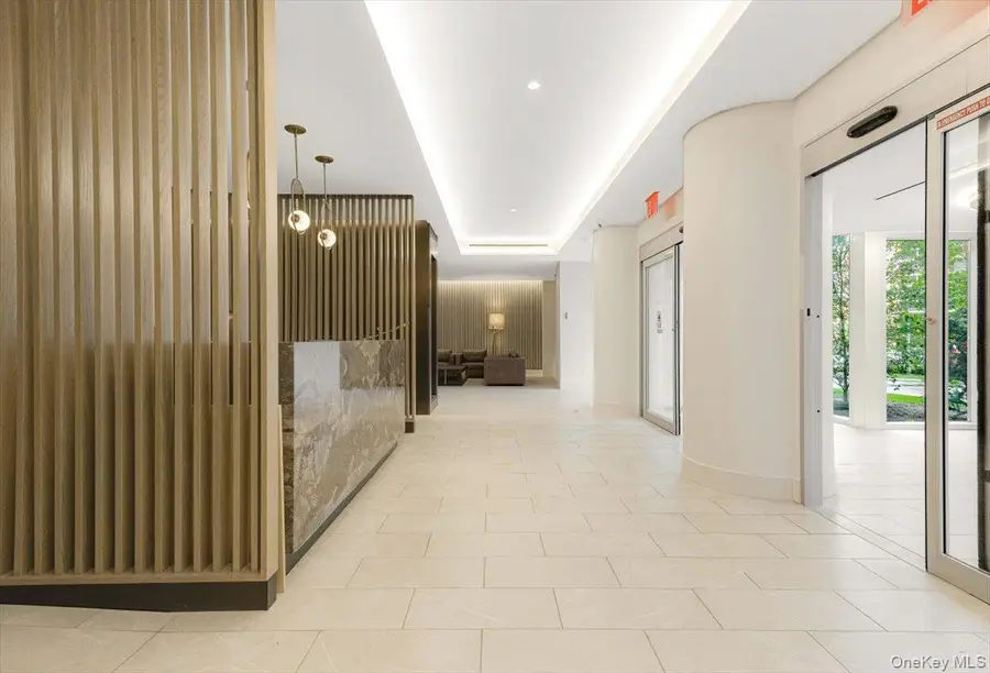 70-25 Yellowstone Boulevard #5A, Forest Hills, NY 11375 - #2