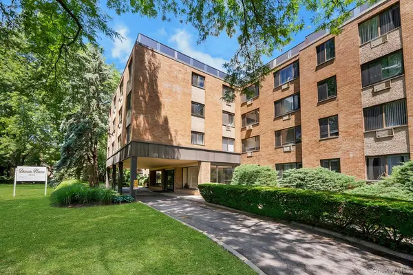 1101 Midland Avenue #411, Bronxville, NY 10708