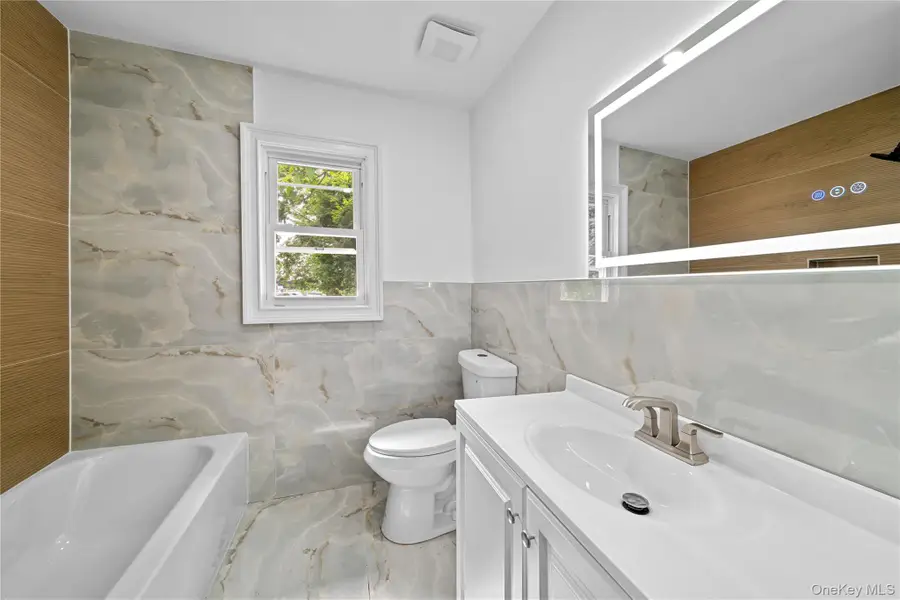 207 Wright Street, Westbury, NY 11590 - #3