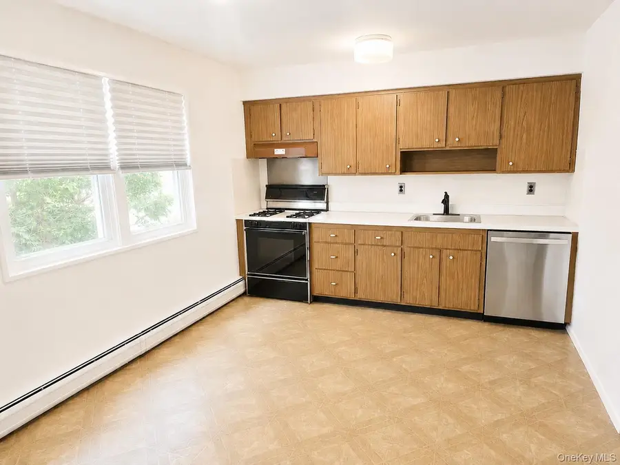 82 Demarest Avenue #16, West Nyack, NY 10994 - #3