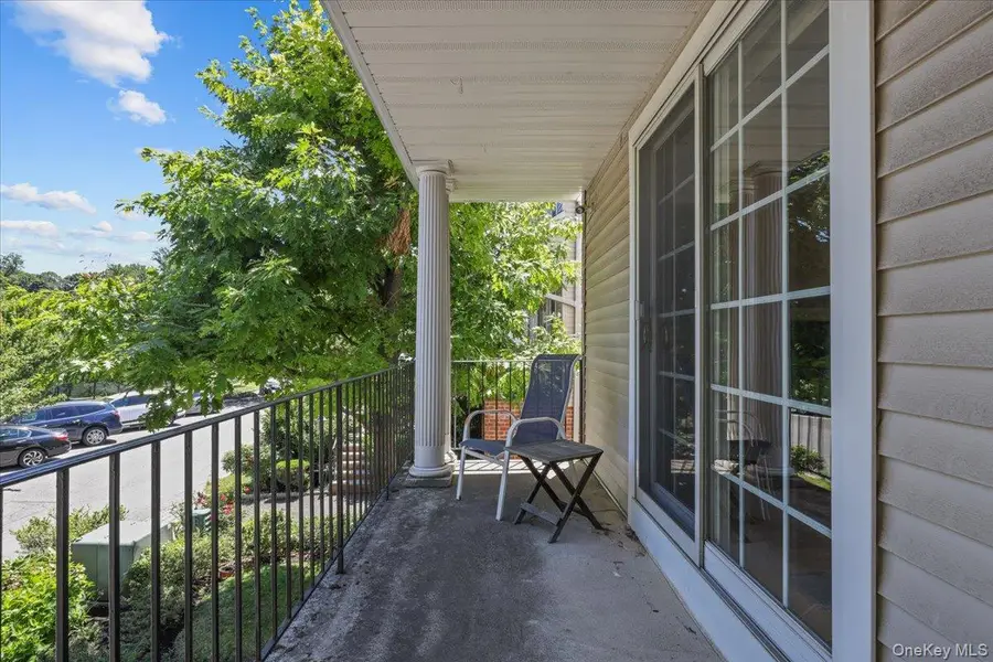 120 Woodruff Avenue, Scarsdale, NY 10583 - #3