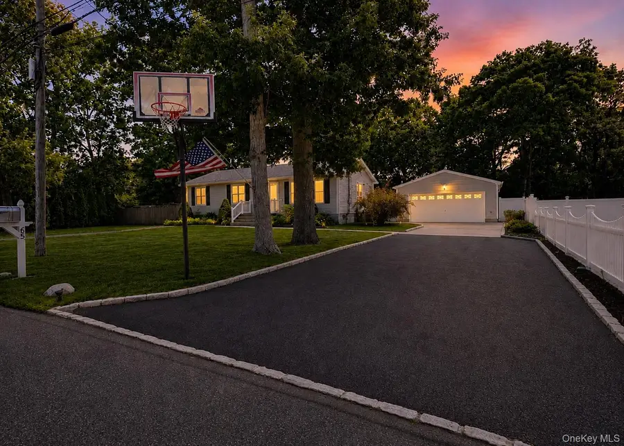 65 Winston Drive, Shirley, NY 11967 - #2