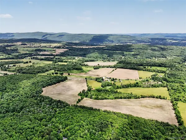 317 Skunks Misery Road, Millerton, NY 12546