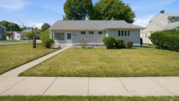 2513 Cedar Street, East Meadow, NY 11554