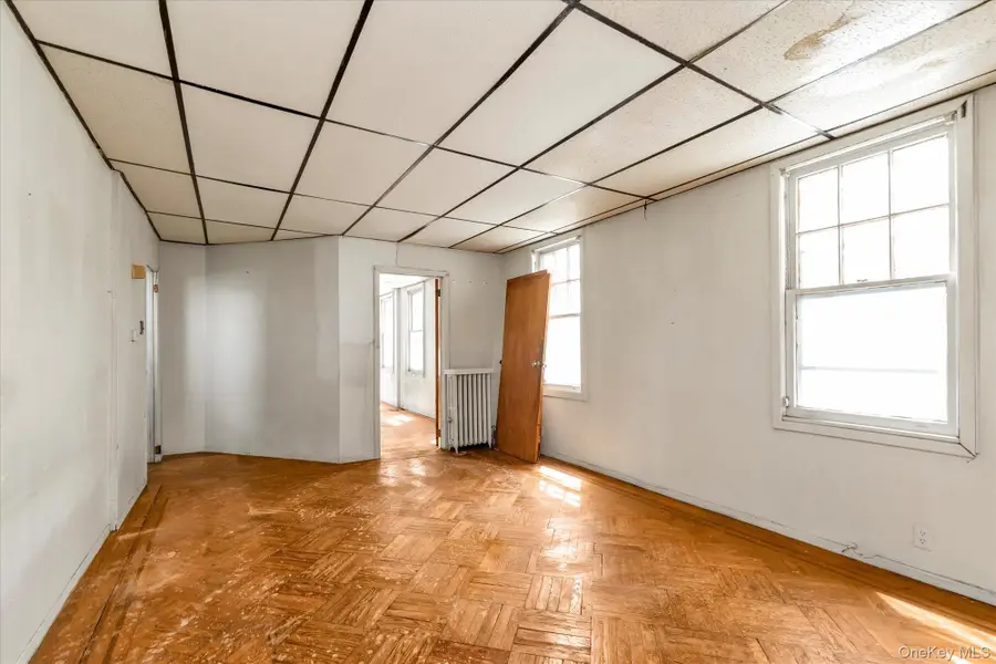11232 196th Street, Saint Albans, NY 11412 - #3