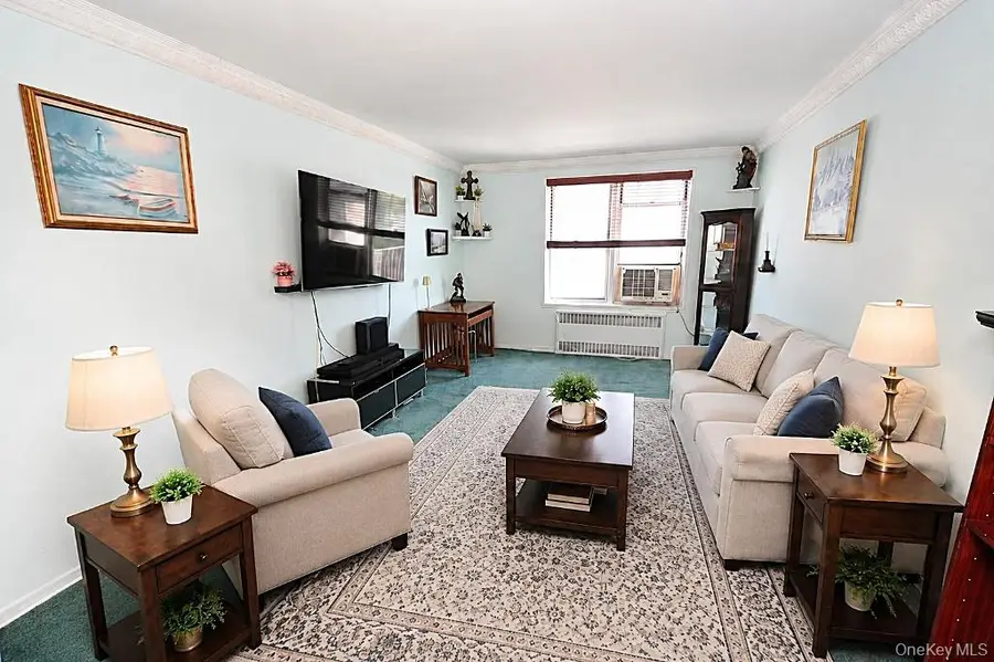 491 Riverdale Avenue #6D, Yonkers, NY 10705 - #3