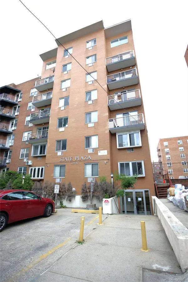 13987 35th Avenue #3C, Flushing, NY 11354