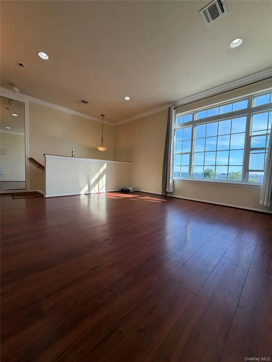 291 Surf Drive #214B, Bronx, NY 10473 - #3
