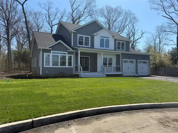 1 Lotto Court, Lake Grove, NY 11755