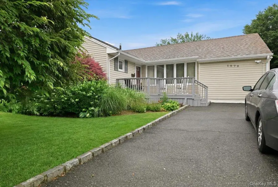 1270 Dahlia Lane, Wantagh, NY 11793 - #2