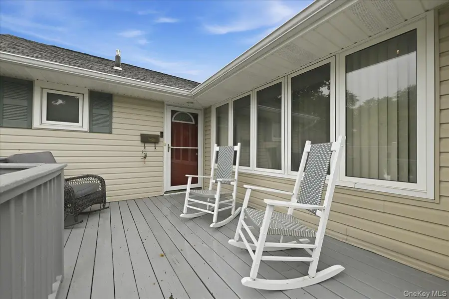 1270 Dahlia Lane, Wantagh, NY 11793 - #3