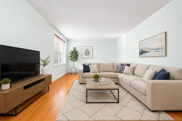 27-10 Parsons Boulevard #4B, Flushing, NY 11354