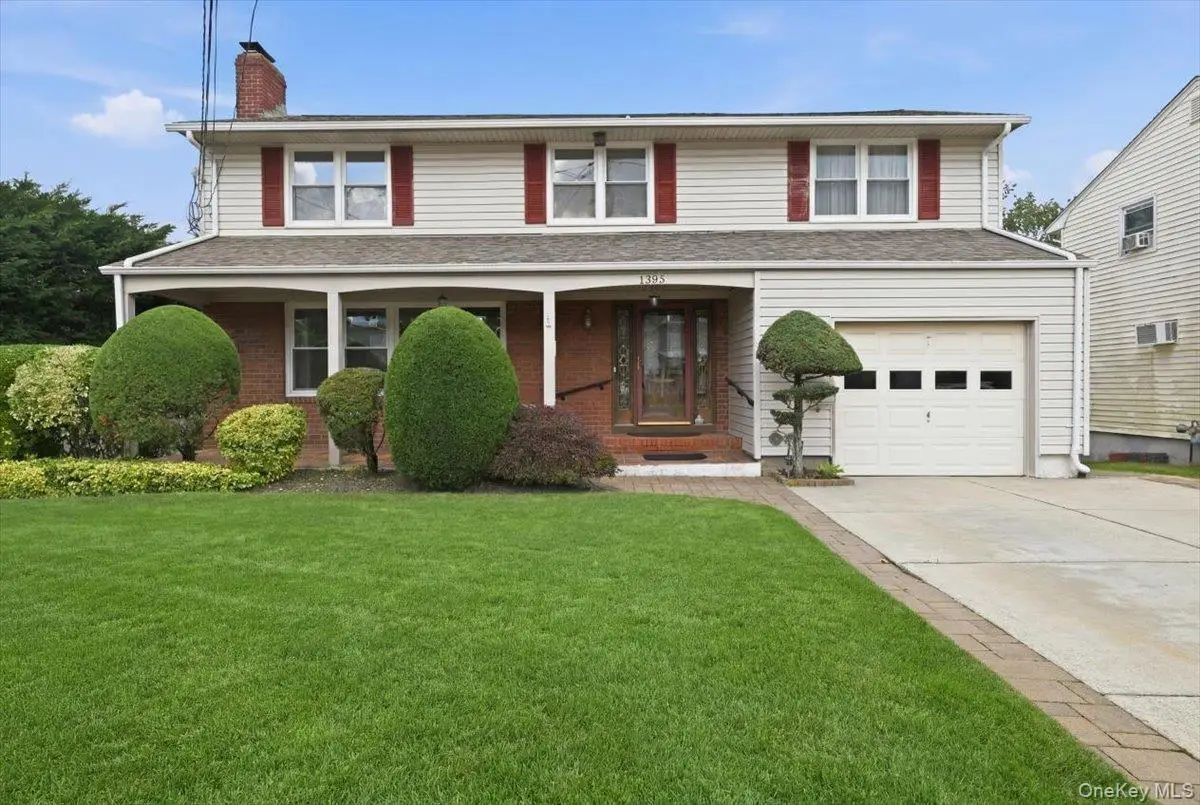1395 Meadowbrook Road, Merrick, NY 11566 - #1