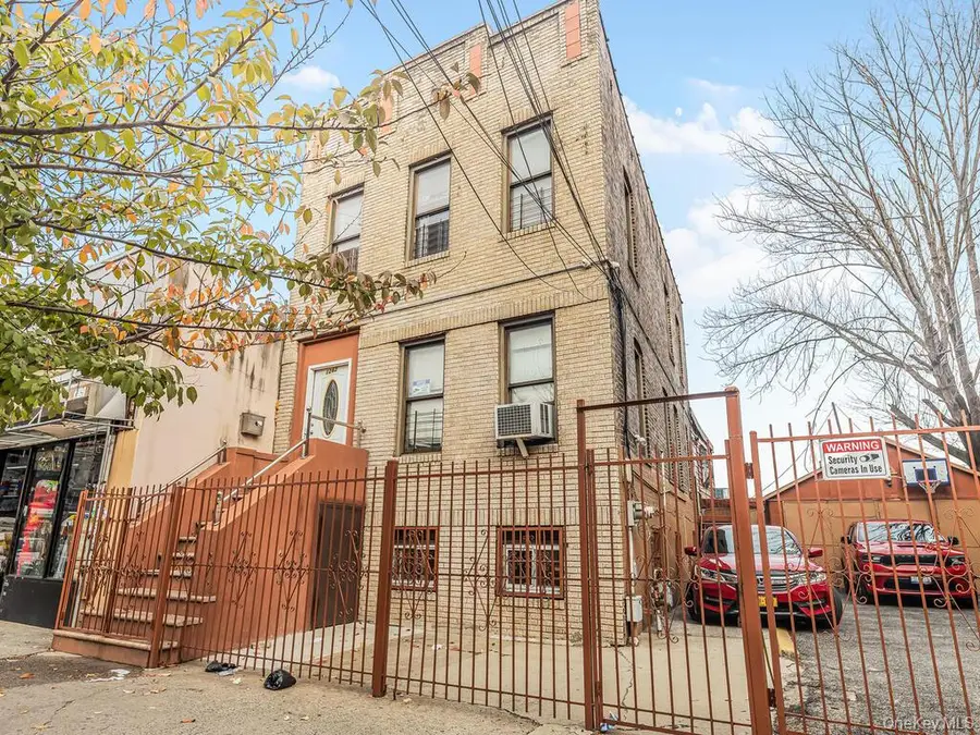 1262 Leland Avenue, Bronx, NY 10472 - #2