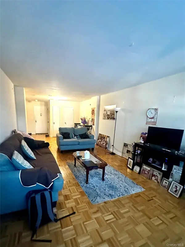 89-00 170 Street #3J, Jamaica, NY 11432