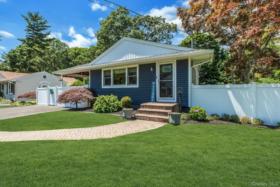 360 Mcconnell Avenue, Bayport, NY 11705 - #2