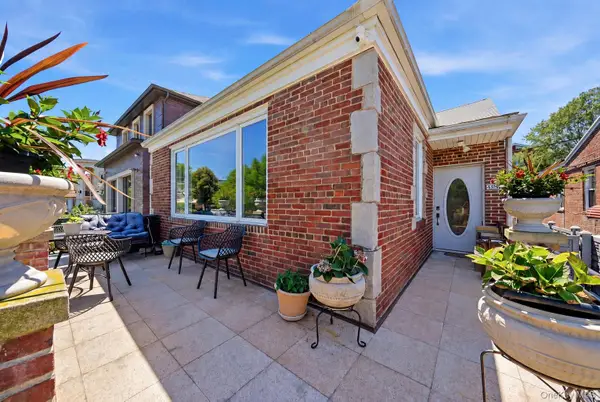 4082 Ocean Avenue, Brooklyn, NY 11235