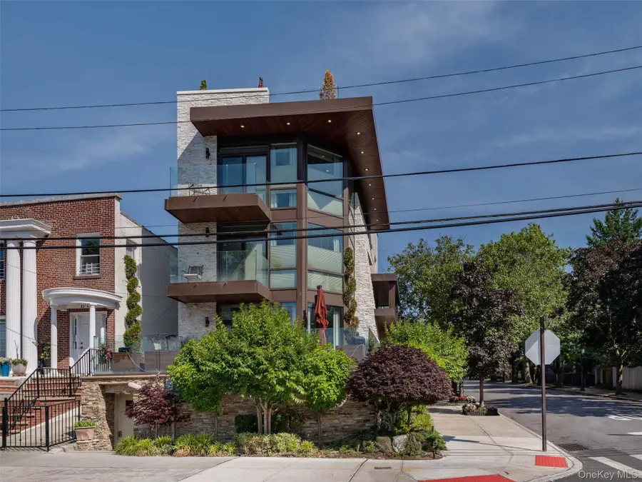 2151 Shore Boulevard, Astoria, NY 11105 - #3
