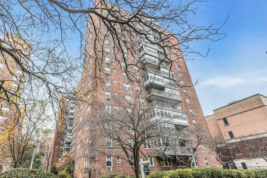 138-10 Franklin Avenue #9J, Flushing, NY 11355 - #2