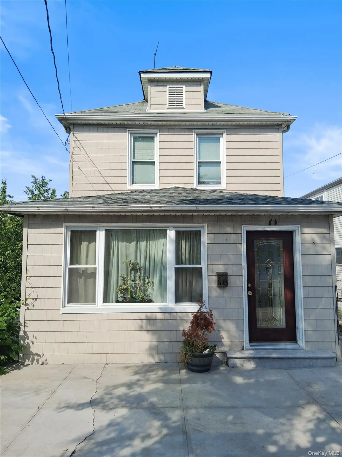 636 Logan Avenue, Bronx, NY 10465 - #1