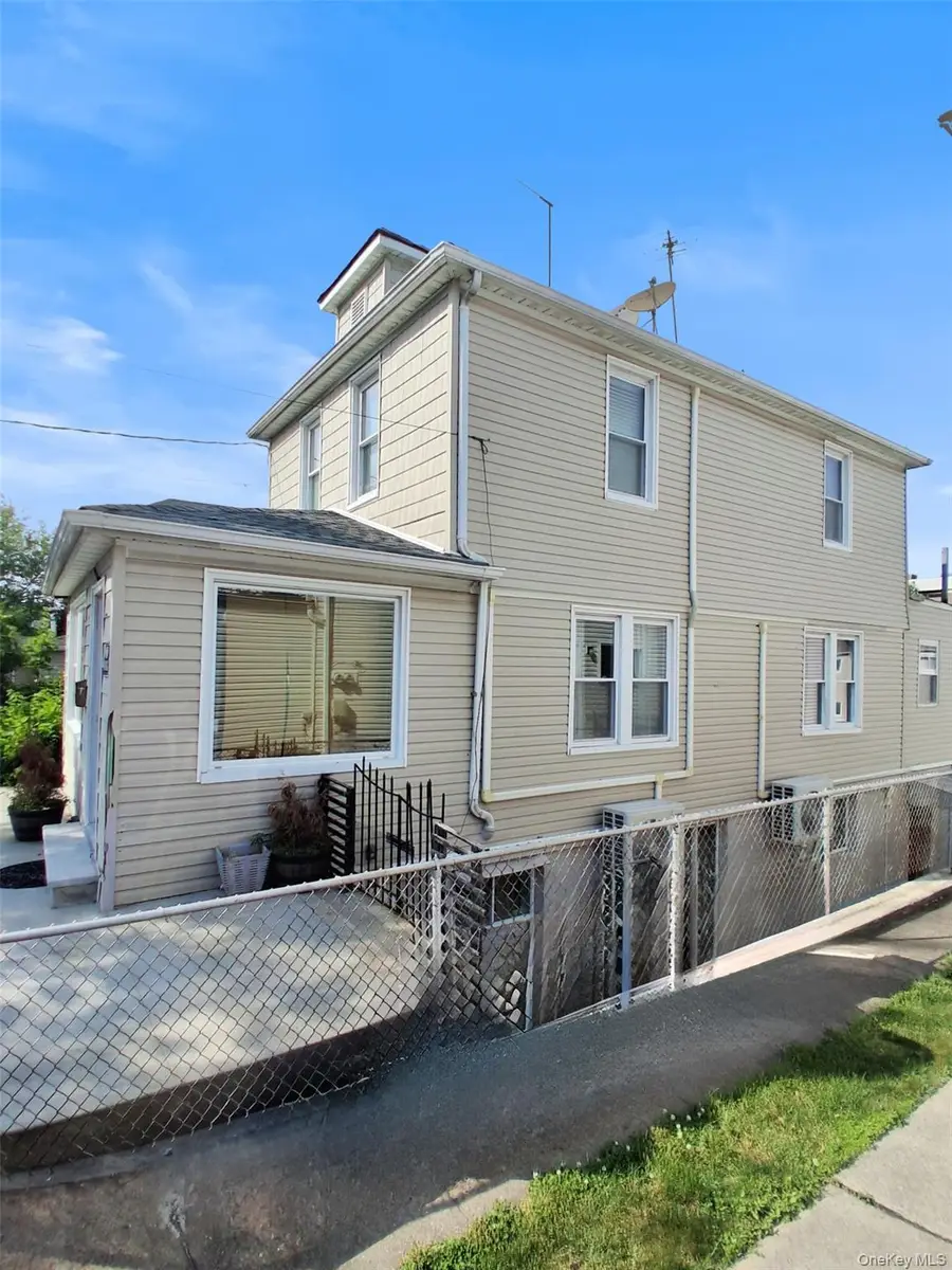 636 Logan Avenue, Bronx, NY 10465 - #2