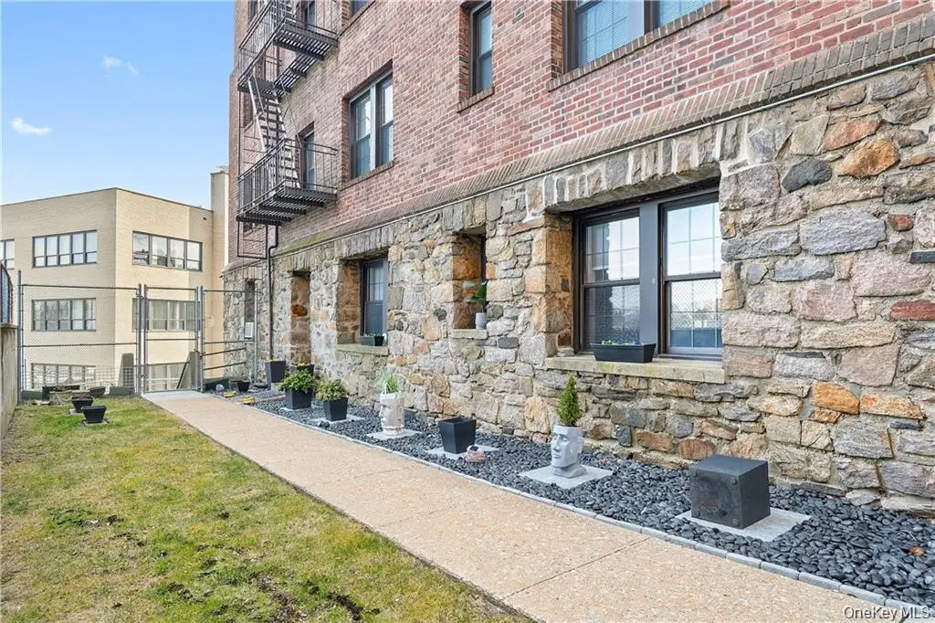 23 Old Mamaroneck Road #ST4, White Plains, NY 10605 - #1