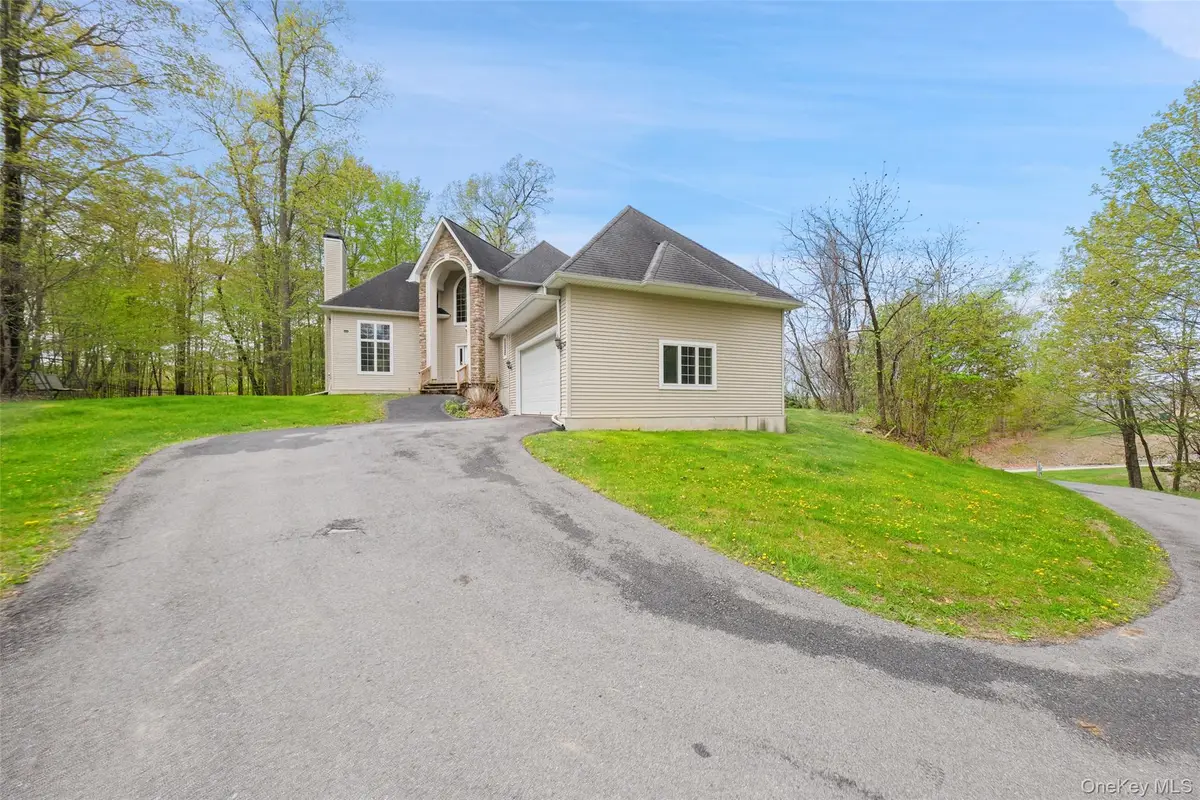 21 Huyler Drive, Hyde Park, NY 12538 - #1