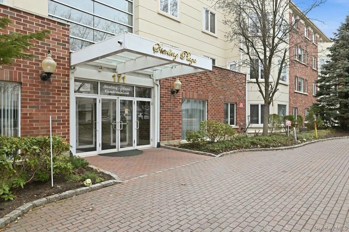 171 Great Neck Road #4L, Great Neck, NY 11023 - #1