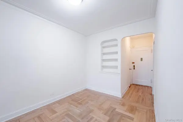 2190 Boston Road #5M, Bronx, NY 10462