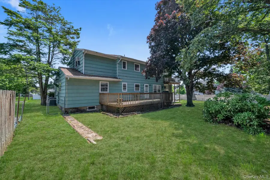 16 22nd Street, Jericho, NY 11753 - #3
