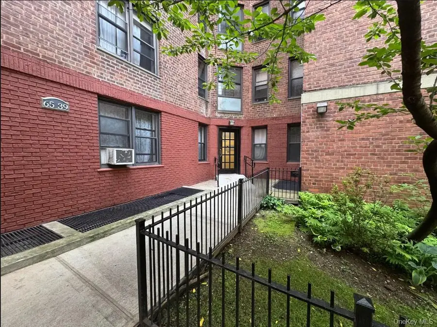 65-39 108th Street #E6, Forest Hills, NY 11375 - #3