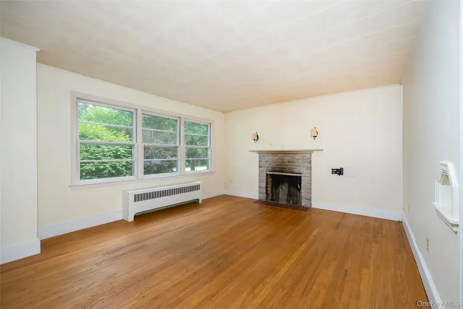 166 Vassar Road, Poughkeepsie, NY 12603 - #3