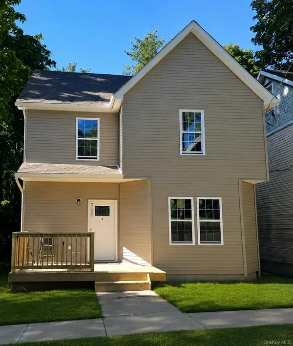 7 Lafayette Street, Walden, NY 12586