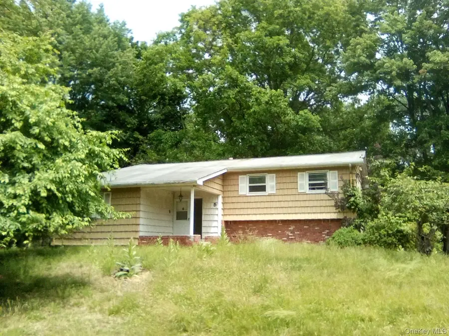 5 Flamingo Lane, Spring Valley, NY 10977 - #3