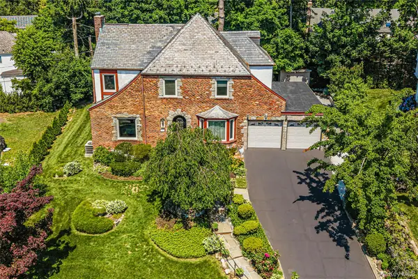 36 Strathmore Road, Great Neck, NY 11023