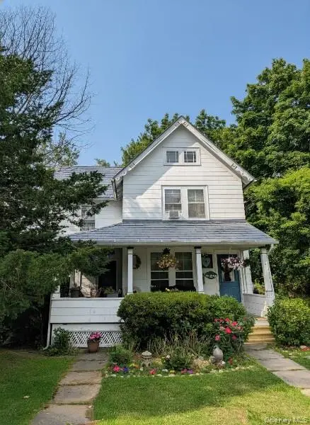39 Burt Avenue, Northport, NY 11768 - #1
