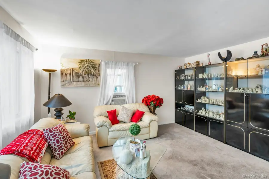 112 Foster Boulevard, Babylon, NY 11702 - #2