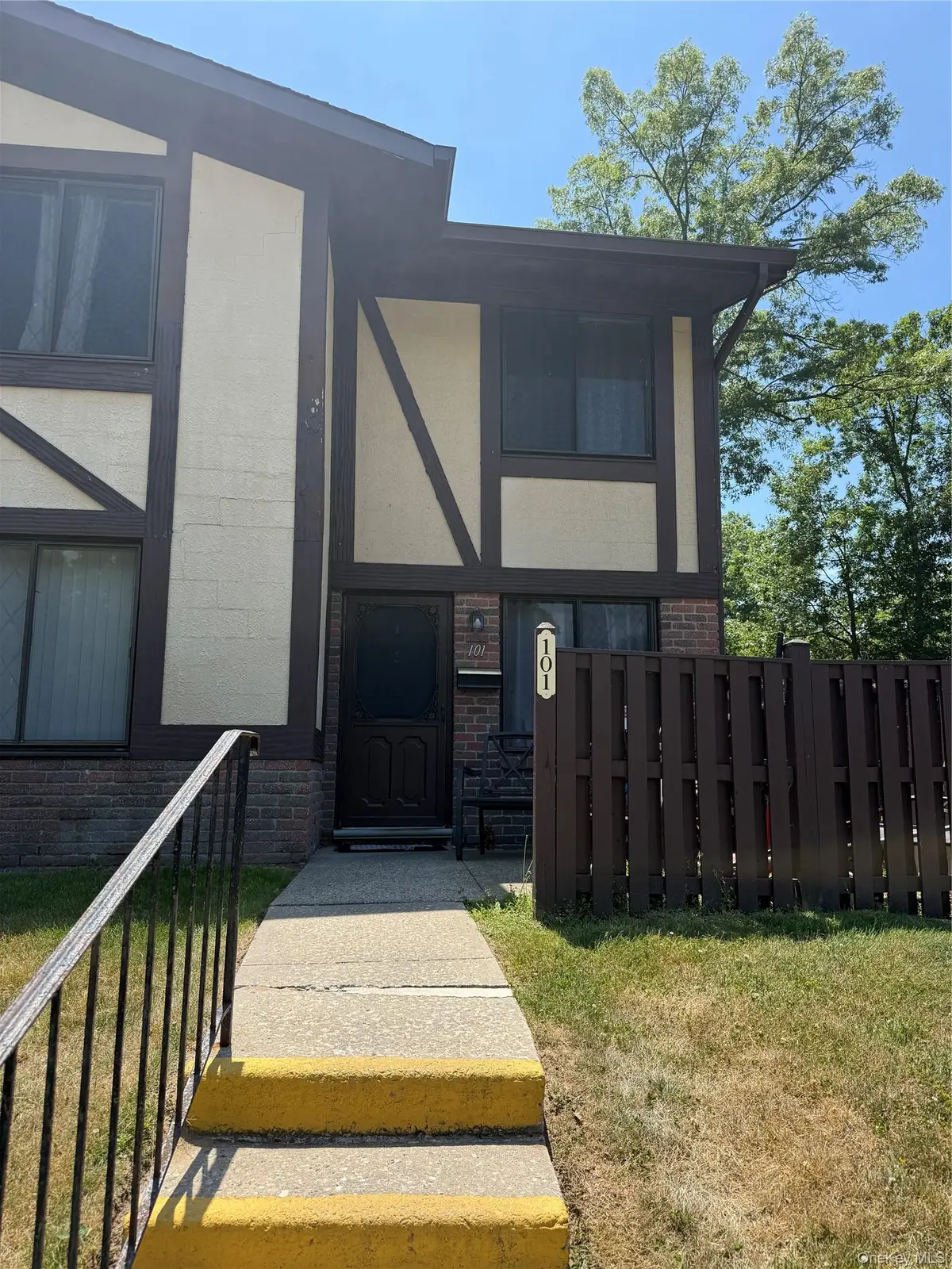 101 Glen Hollow Drive, Port Jefferson Station, NY 11776 - #1